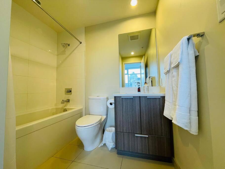 Appartement Lovely Downtown 2 Bedroom With Free Parking